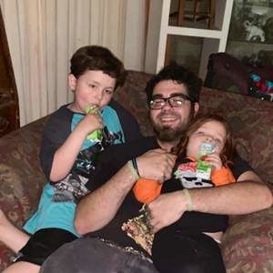 Meet your Posher, Estill